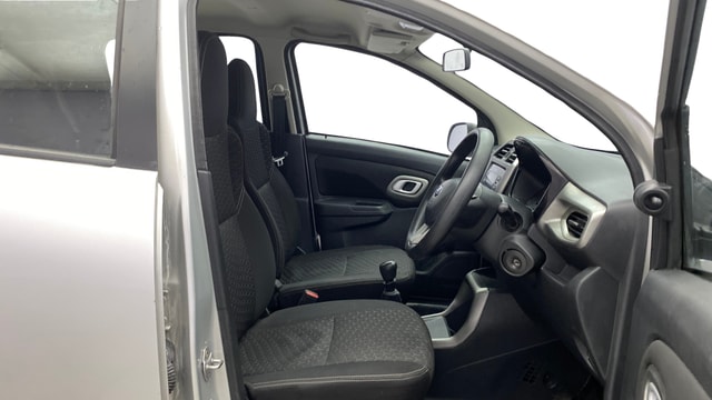 View Datsun Redi GO Image 25 Used Datsun Redi GO Image 25