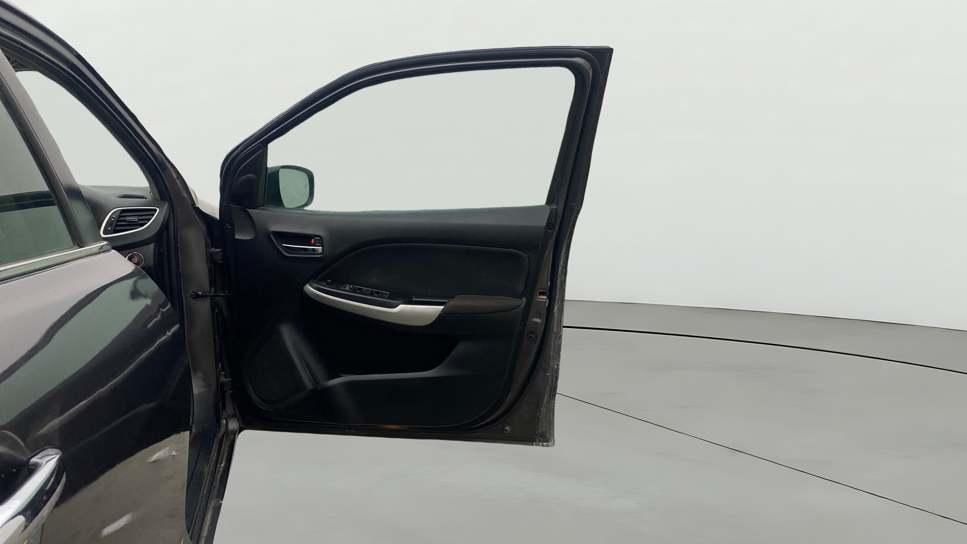 View 2018 Maruti Suzuki 1000 Base Variant Image 46 Used 2018 Maruti Suzuki 1000 Base Variant Image 46