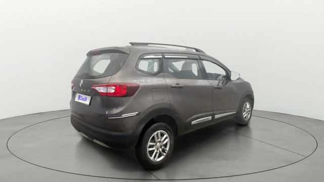 View Renault Triber Image 43 Used Renault Triber Image 43