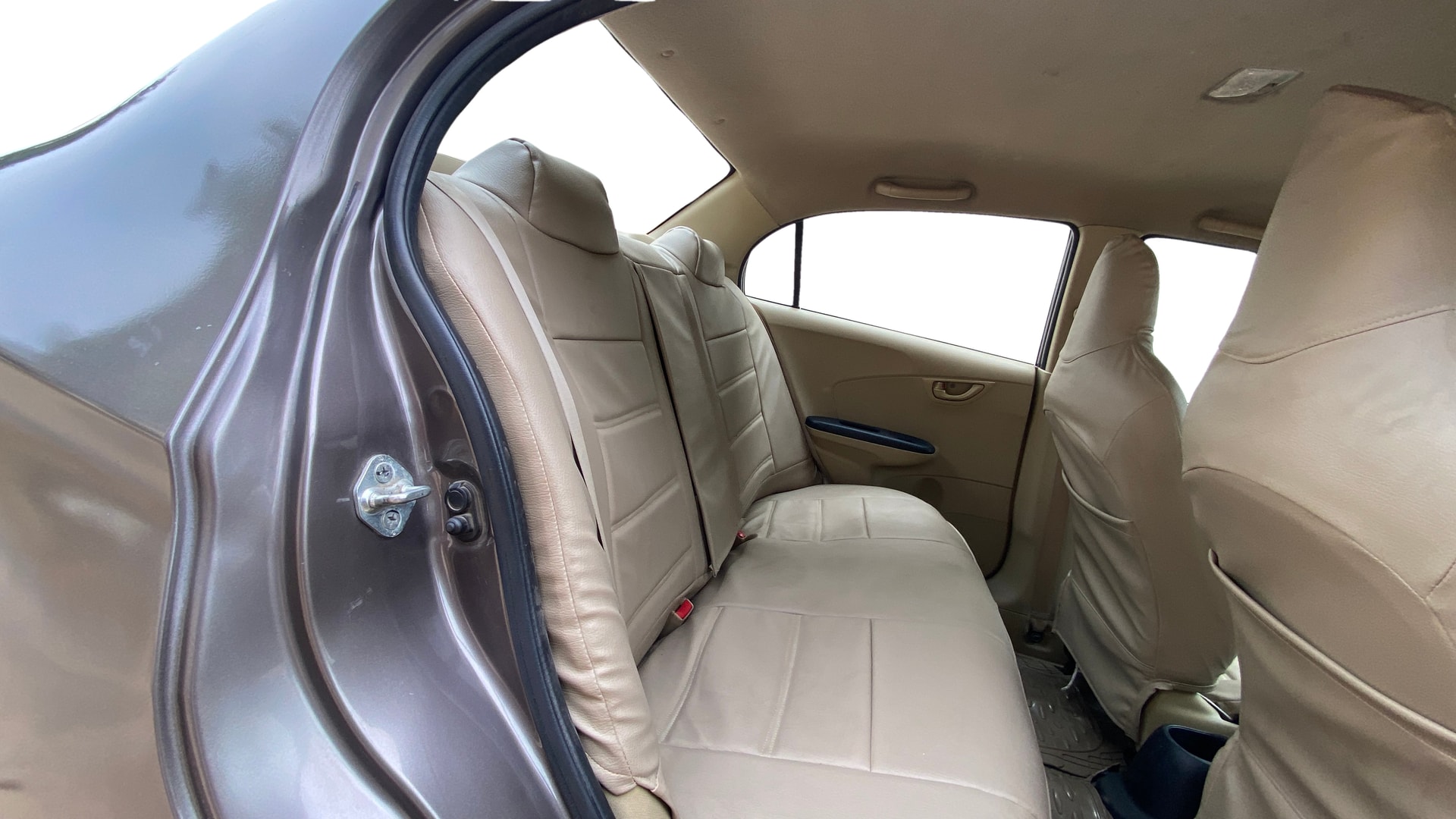 View 2014 Honda Amaze E MT Petrol BS IV Image 28 Used 2014 Honda Amaze E MT Petrol BS IV Image 28