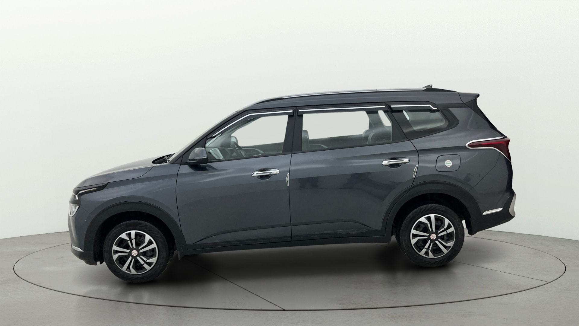Used 2023 Kia Carens Used 2023 Kia Carens