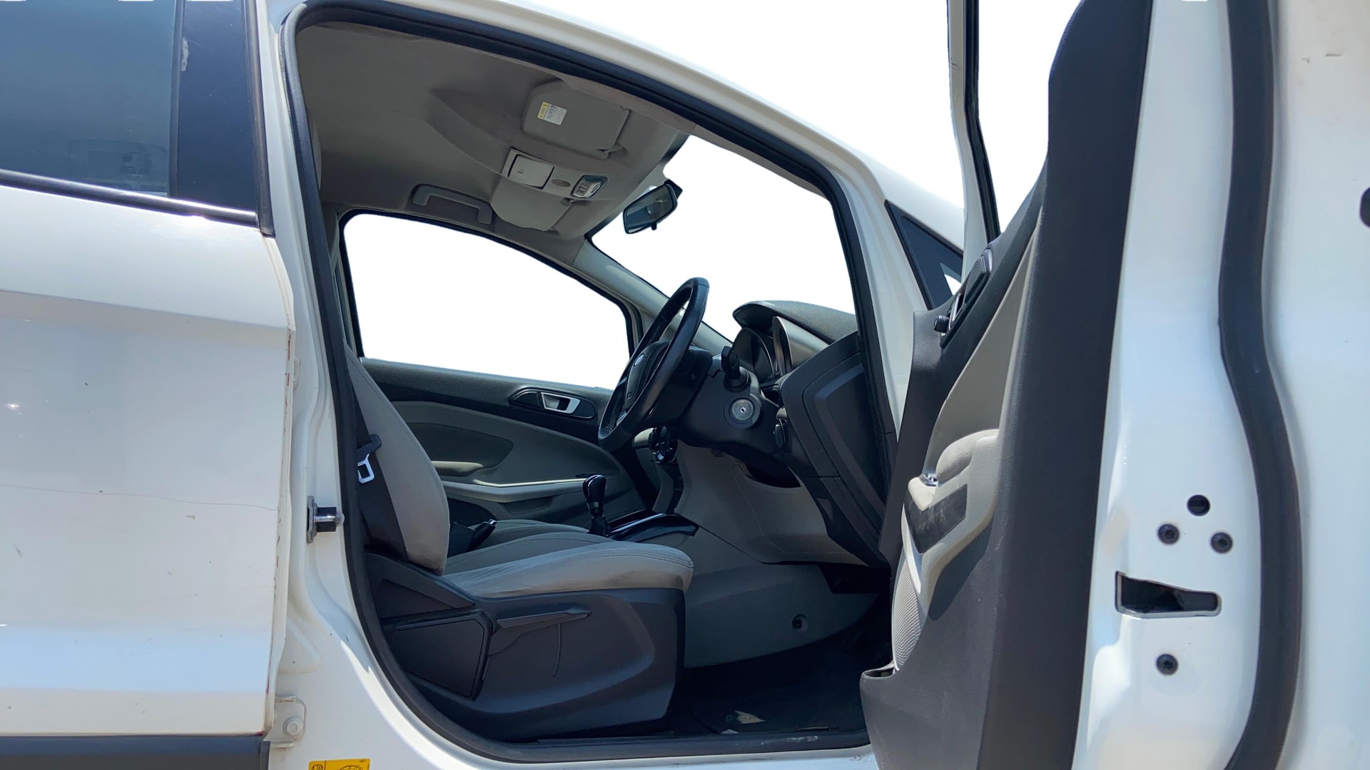 View 2015 Ford EcoSport 1.5 TDCi Diesel Ambiente BS IV Image 25 Used 2015 Ford EcoSport 1.5 TDCi Diesel Ambiente BS IV Image 25