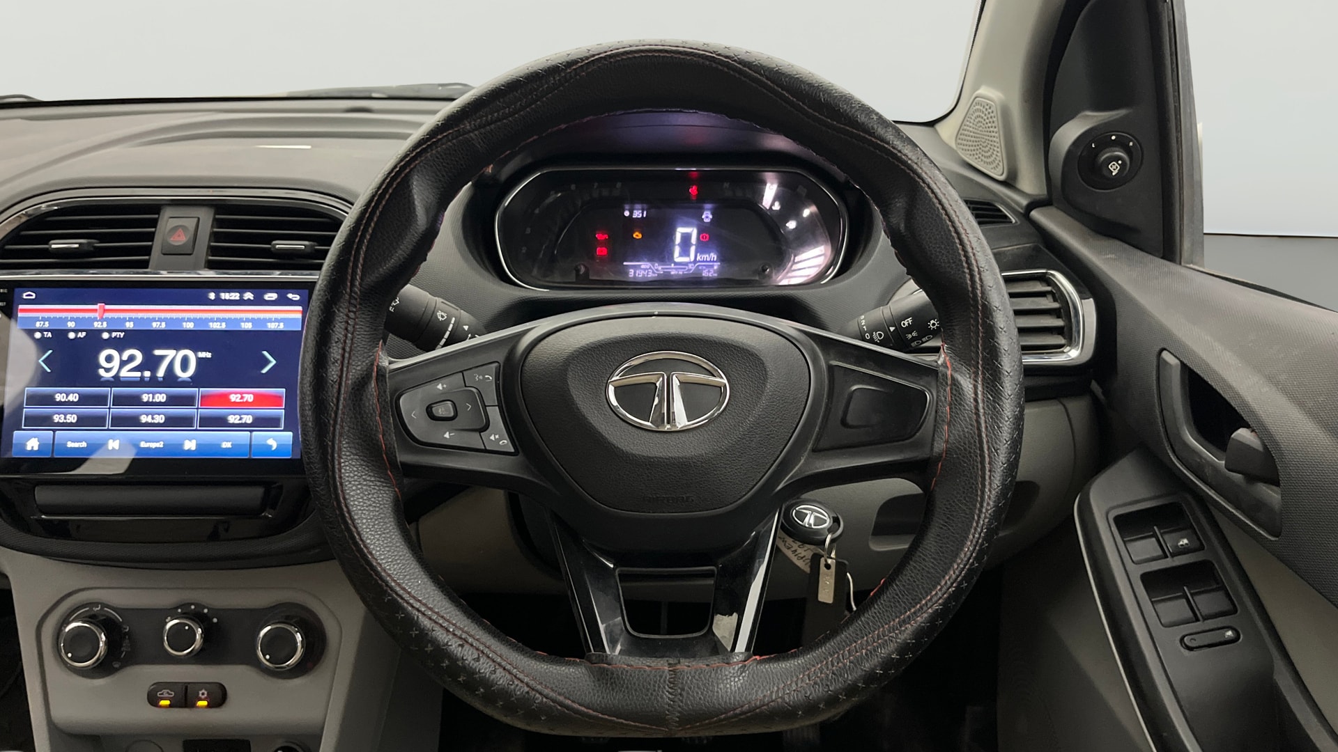 View 2021 Tata Tiago Revotorq XB Image 20 Used 2021 Tata Tiago Revotorq XB Image 20