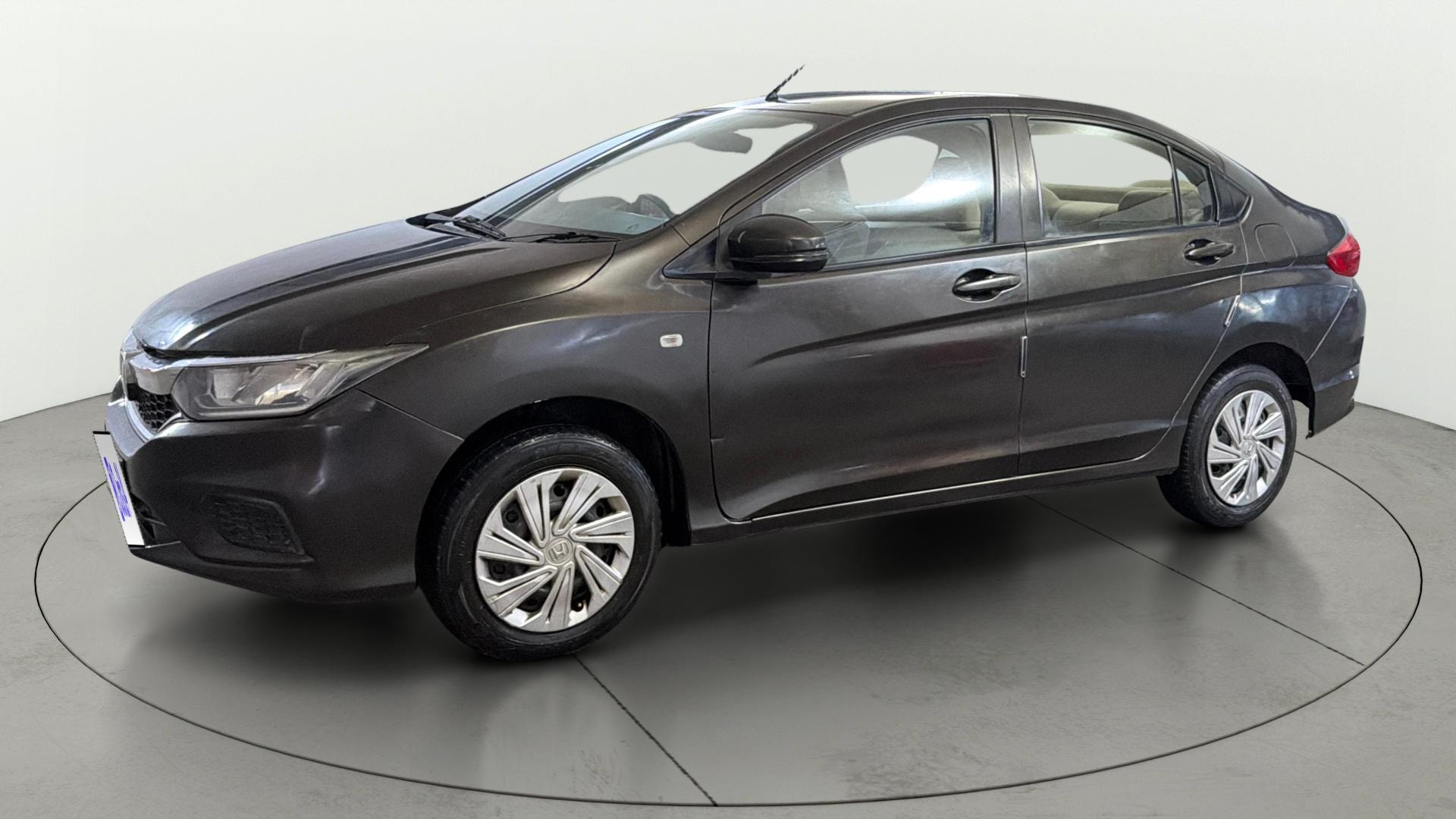 View 2018 Honda City ZX MT Diesel Anniversary Edition Image 34 Used 2018 Honda City ZX MT Diesel Anniversary Edition Image 34