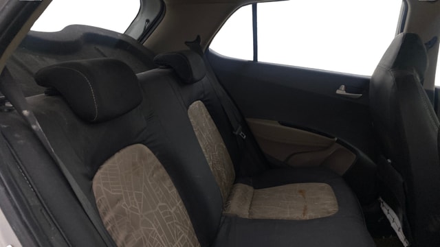 View Hyundai Grand i10 Image 28 Used Hyundai Grand i10 Image 28