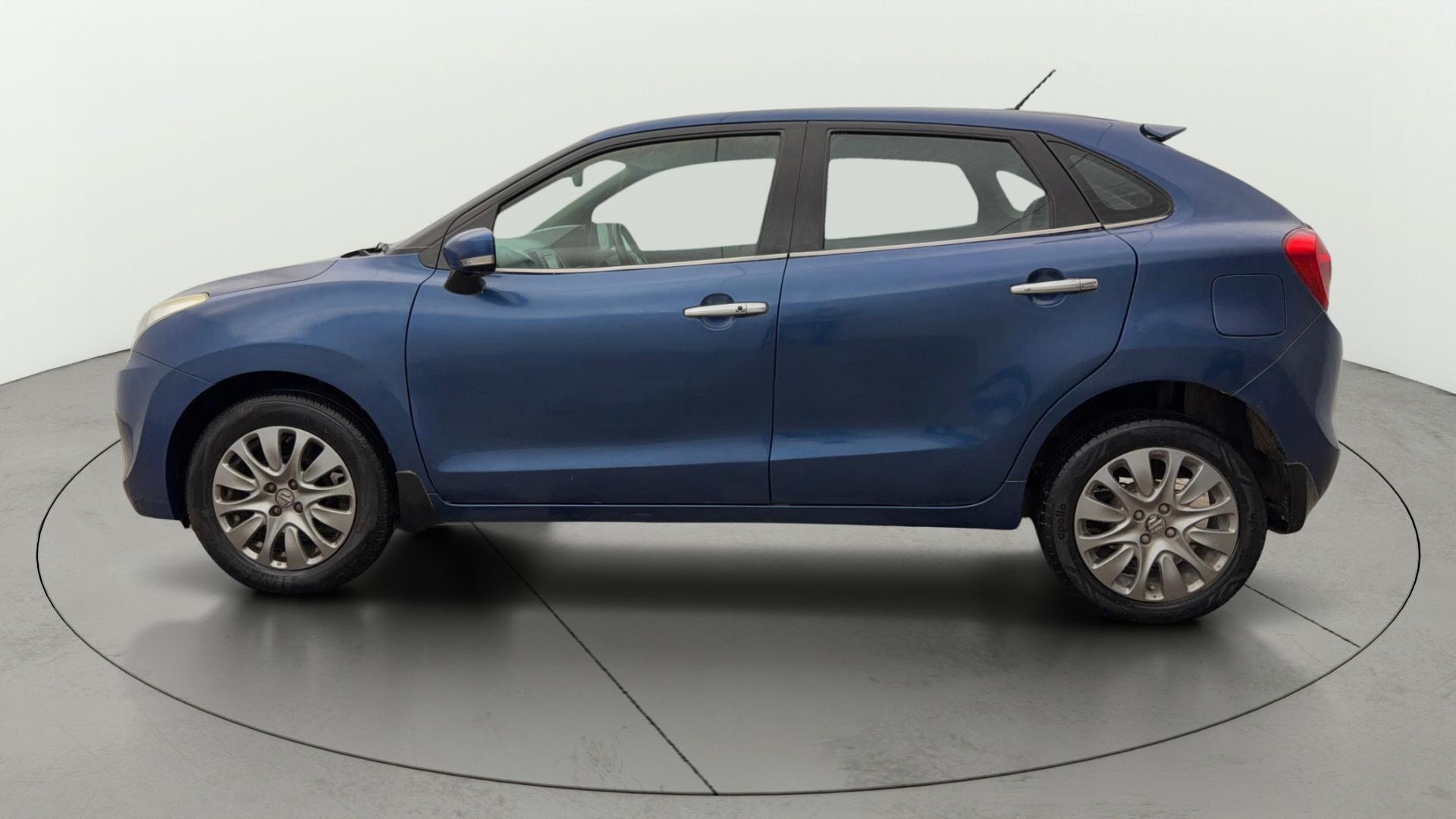 View 2017 Maruti Suzuki 1000 Base Variant Image 5 Used 2017 Maruti Suzuki 1000 Base Variant Image 5