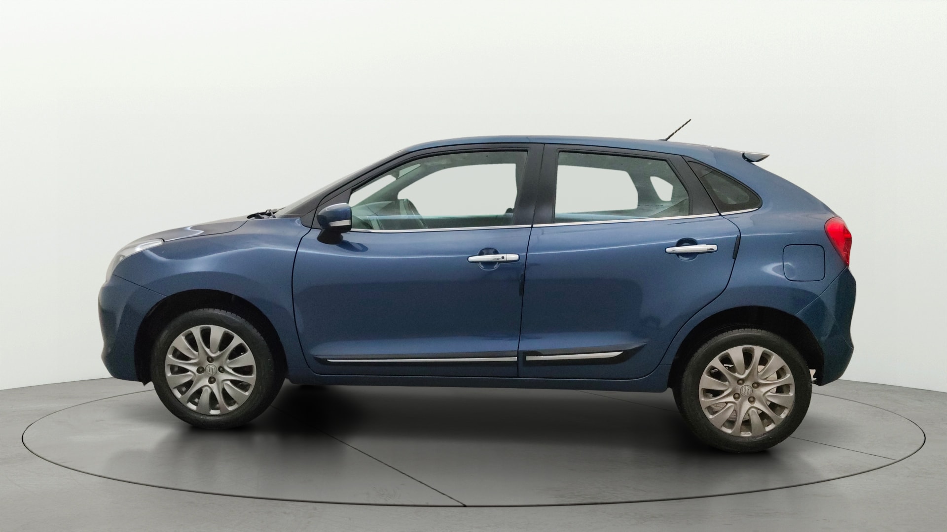 View 2017 Maruti Suzuki 1000 Base Variant Image 5 Used 2017 Maruti Suzuki 1000 Base Variant Image 5