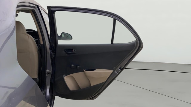 View Hyundai Xcent Image 7 Used Hyundai Xcent Image 7