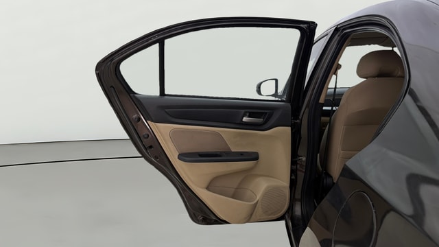 View Honda Amaze Image 15 Used Honda Amaze Image 15