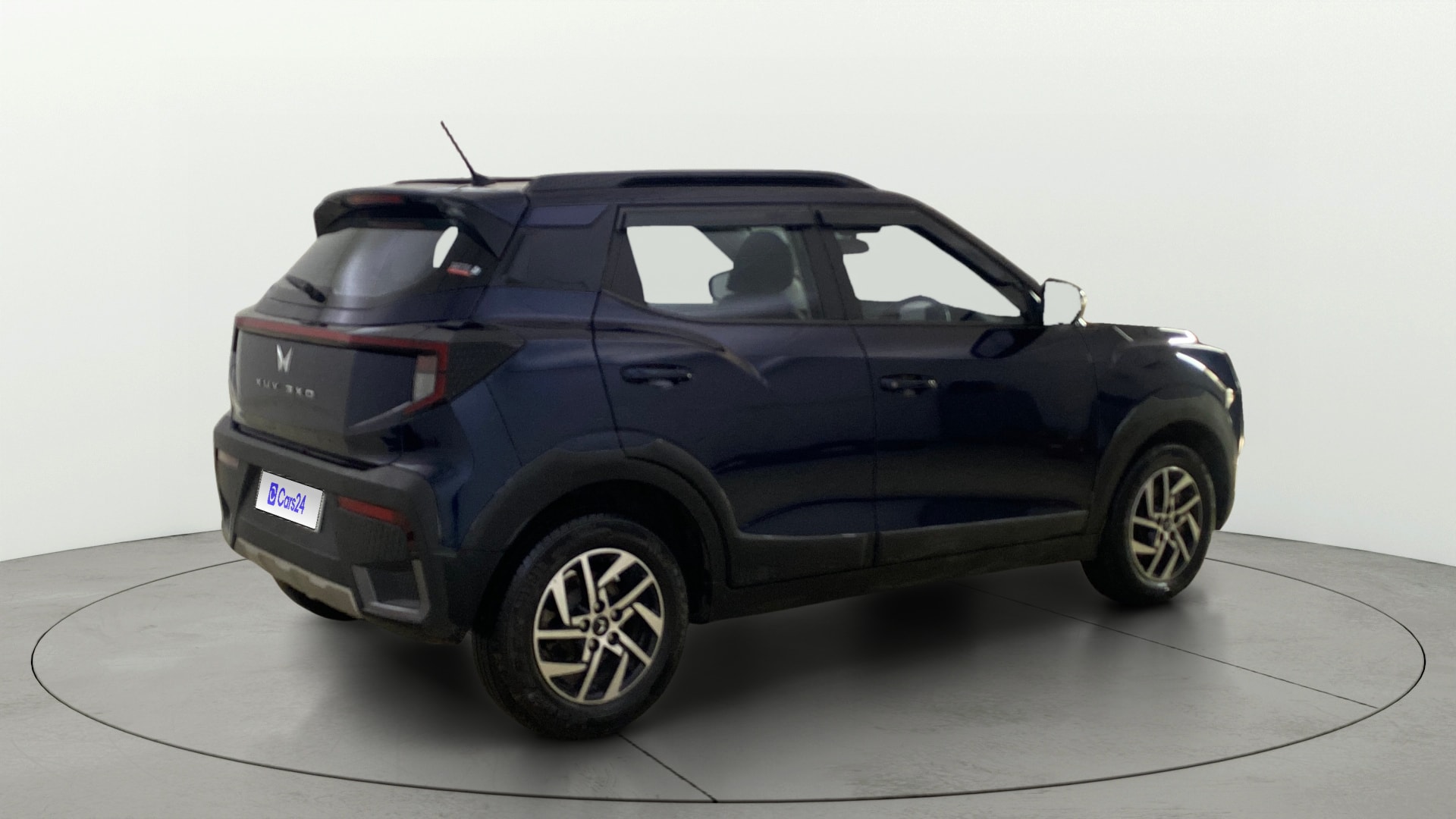 View 2024 Mahindra XUV 3XO AX5 1.5 Turbo Diesel Autoshift Plus Image 46 Used 2024 Mahindra XUV 3XO AX5 1.5 Turbo Diesel Autoshift Plus Image 46