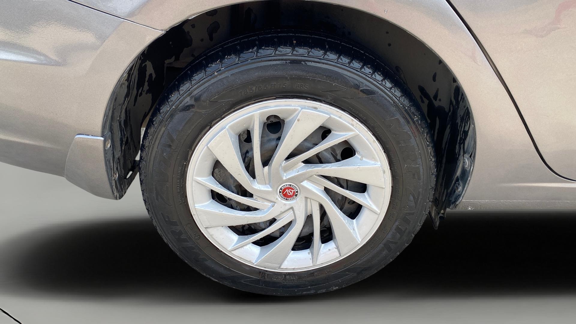 View 2018 Maruti Suzuki 1000 Base Variant Image 23 Used 2018 Maruti Suzuki 1000 Base Variant Image 23