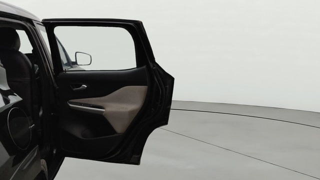 View Nissan Magnite Image 5 Used Nissan Magnite Image 5
