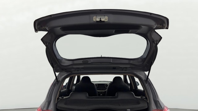 View Hyundai Grand i10 Image 16 Used Hyundai Grand i10 Image 16