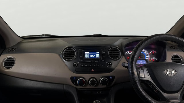 View Hyundai Grand i10 Image 31 Used Hyundai Grand i10 Image 31
