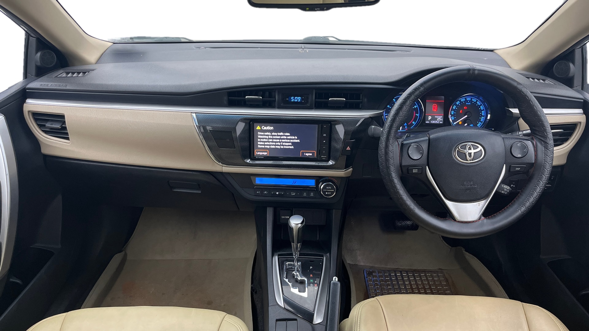 View 2014 Toyota Corolla Altis 1.8 VL AT Image 30 Used 2014 Toyota Corolla Altis 1.8 VL AT Image 30