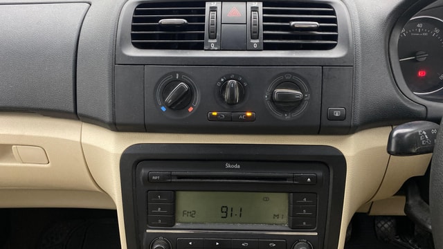 View Skoda Fabia Image 17 Used Skoda Fabia Image 17
