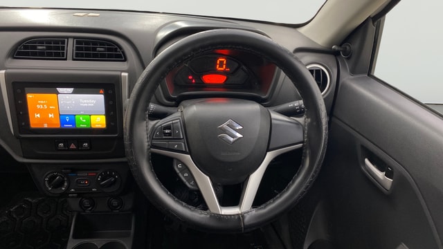 View Maruti Suzuki Alto K10 Image 12 Used Maruti Suzuki Alto K10 Image 12