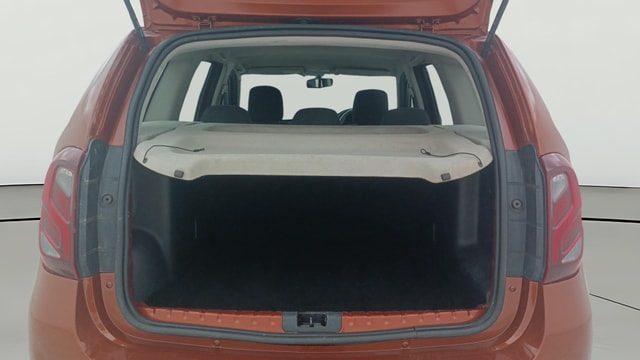 View Renault Duster Image 38 Used Renault Duster Image 38
