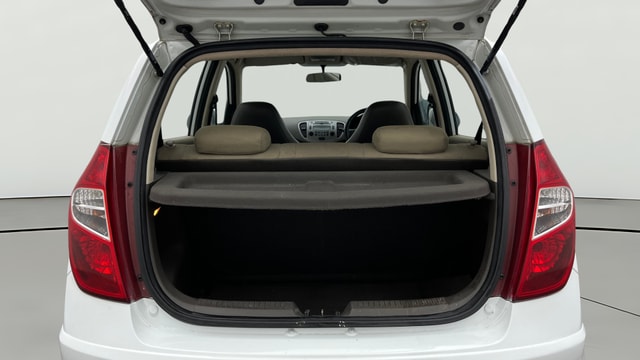 View Hyundai i10 Image 36 Used Hyundai i10 Image 36