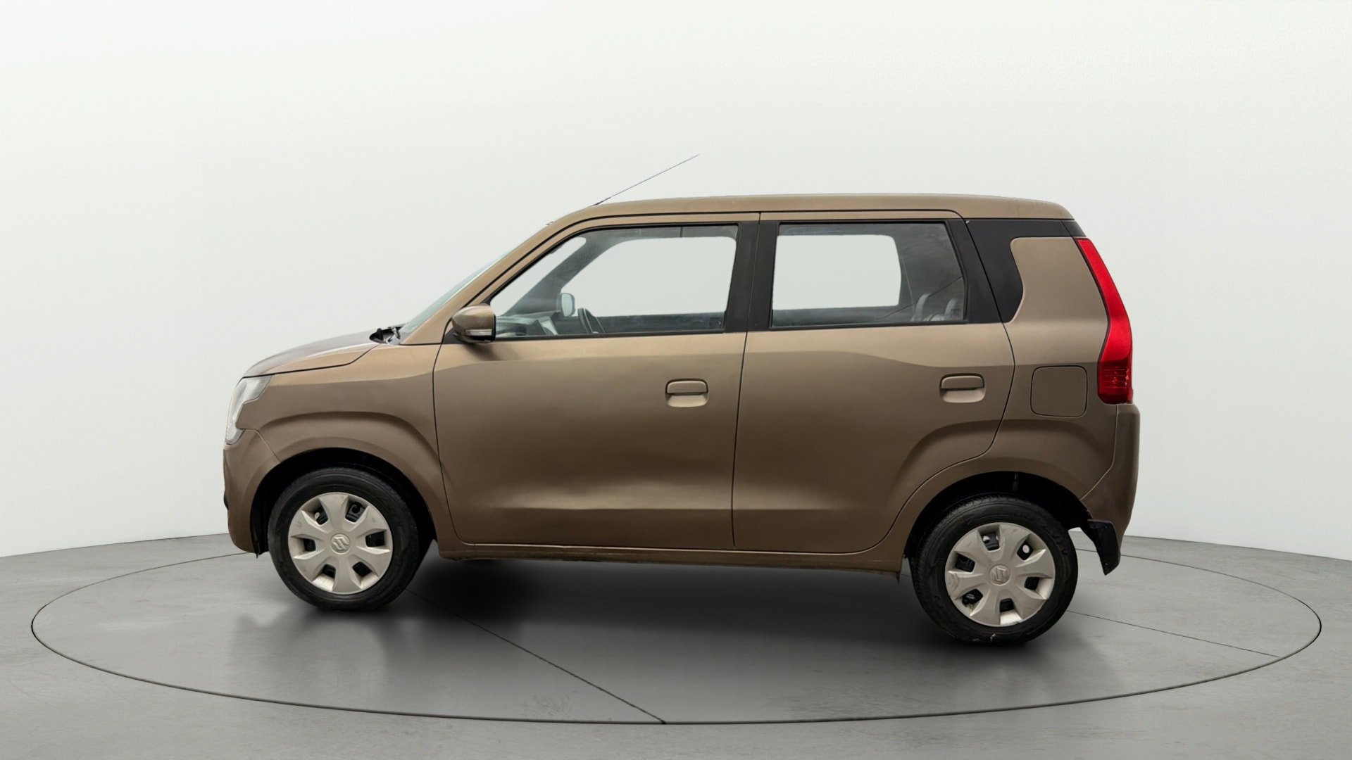 View 2019 Maruti Suzuki 1000 Base Variant Image 5 Used 2019 Maruti Suzuki 1000 Base Variant Image 5
