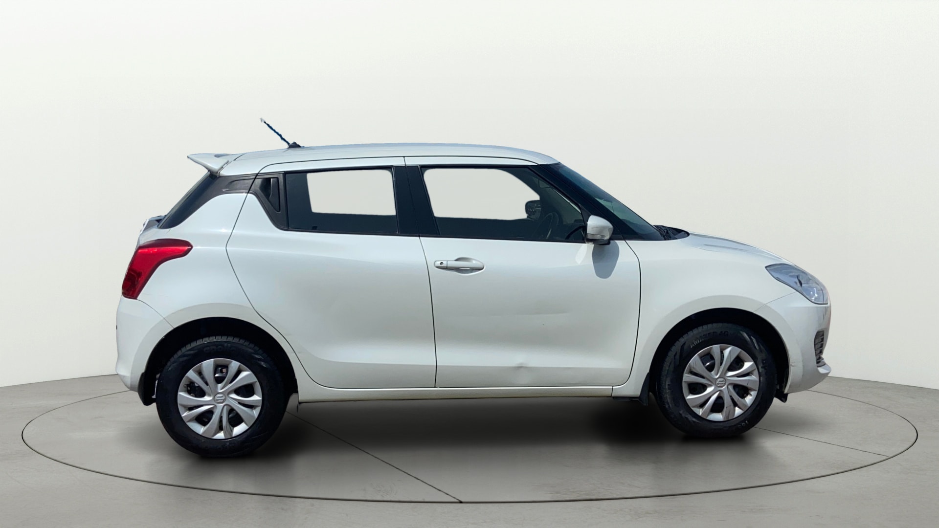View 2018 Maruti Suzuki 1000 Base Variant Image 8 Used 2018 Maruti Suzuki 1000 Base Variant Image 8
