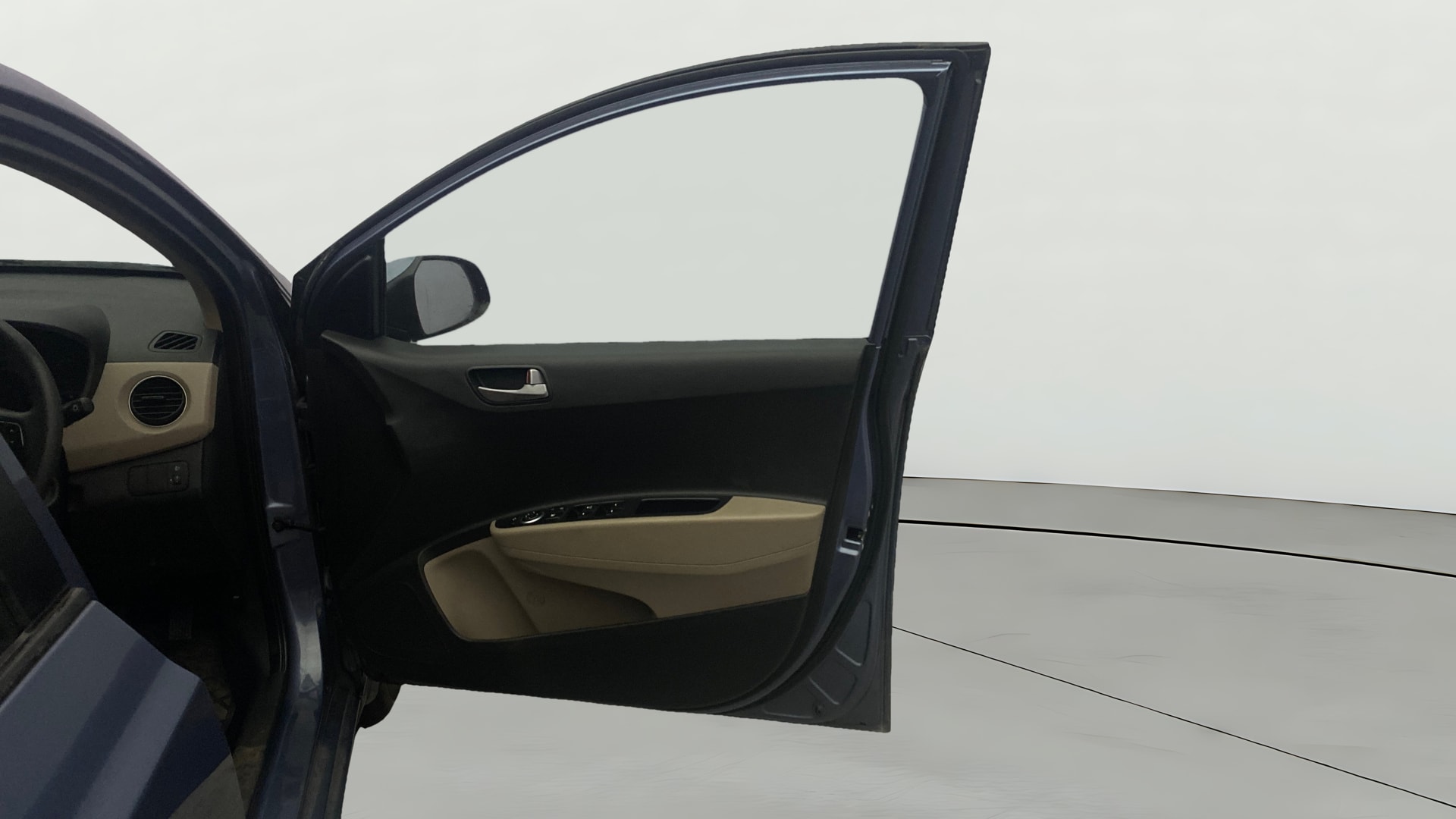 View 2014 Hyundai Xcent S Petrol Image 43 Used 2014 Hyundai Xcent S Petrol Image 43
