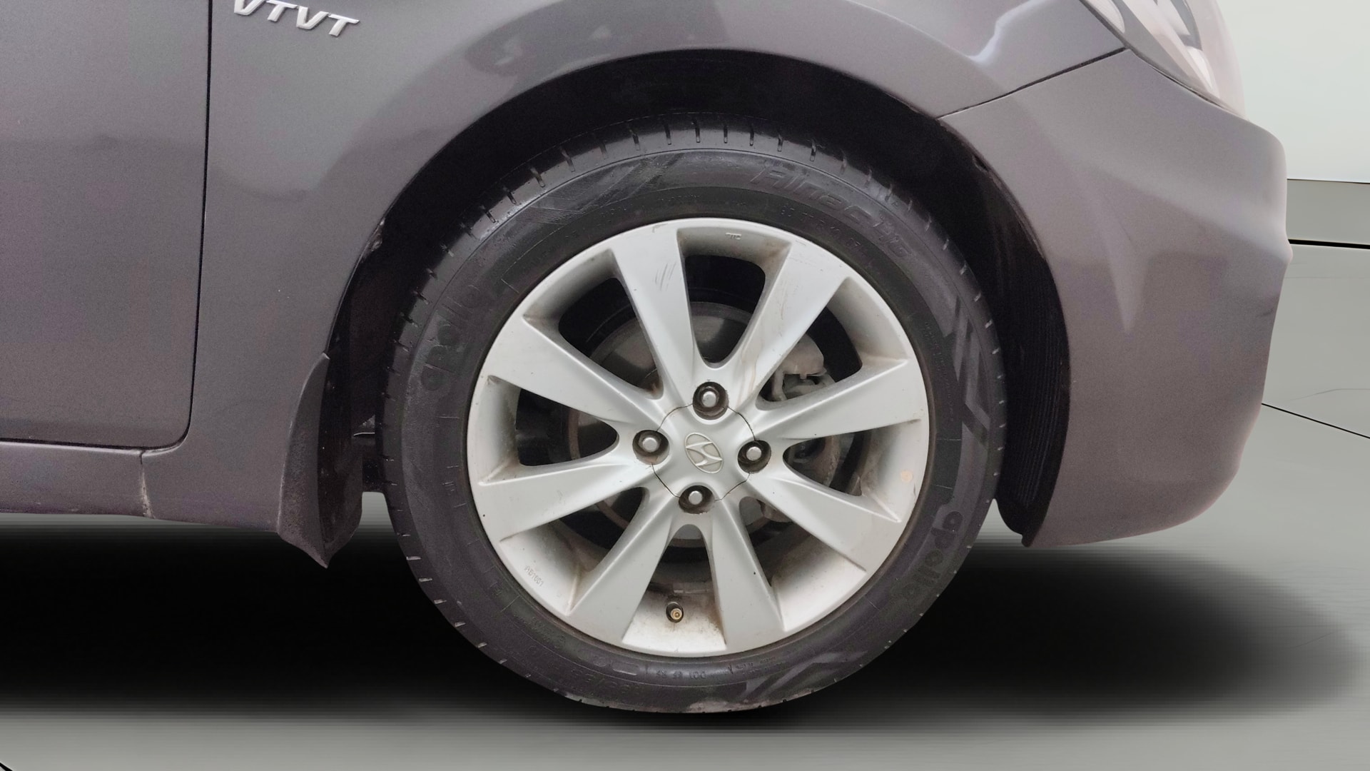 View 2013 Hyundai Fluidic Verna 1.6 VTVT SX Image 40 Used 2013 Hyundai Fluidic Verna 1.6 VTVT SX Image 40