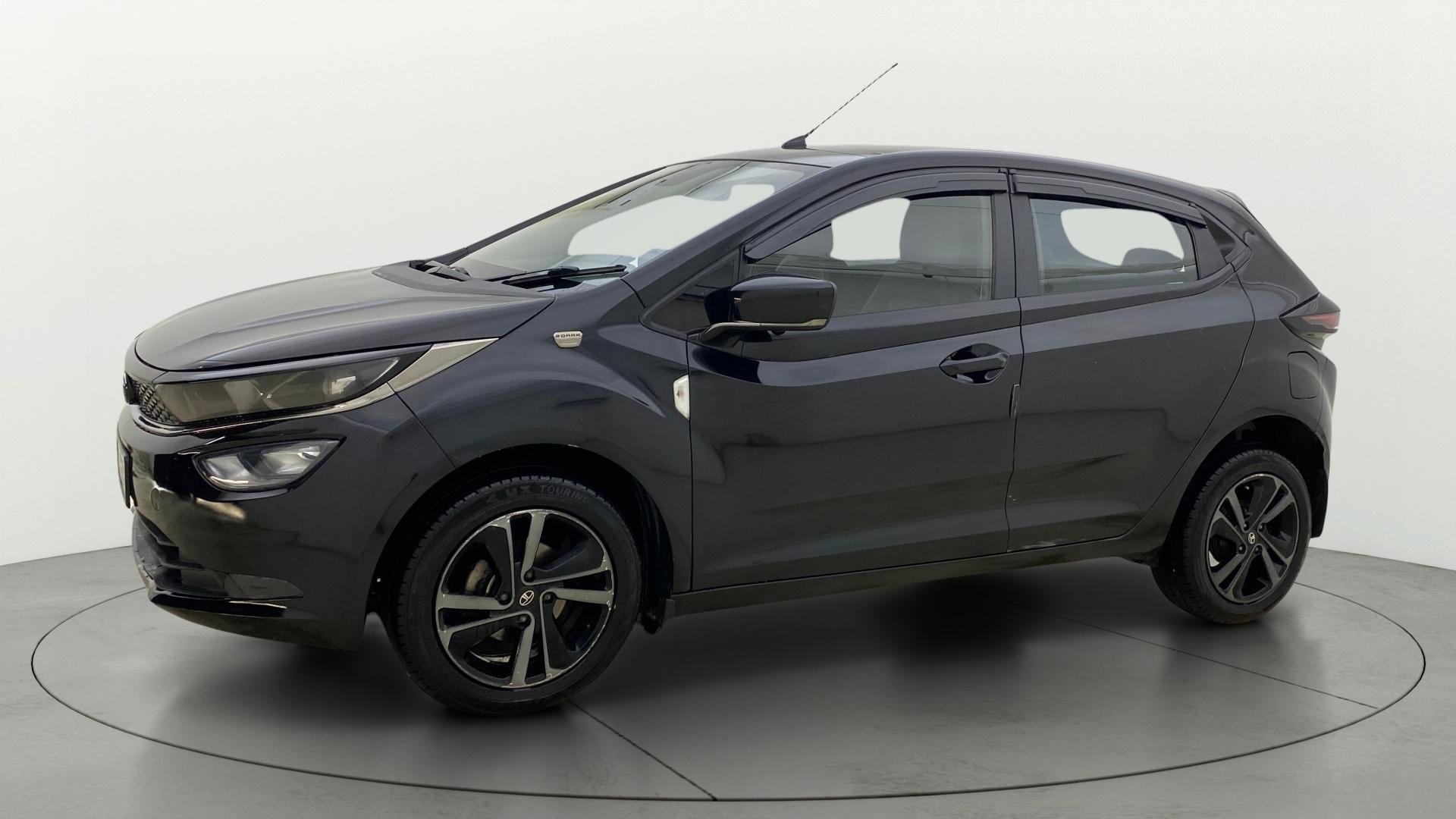 View 2023 Tata Altroz XZ Plus Dark Diesel Image 21 Used 2023 Tata Altroz XZ Plus Dark Diesel Image 21
