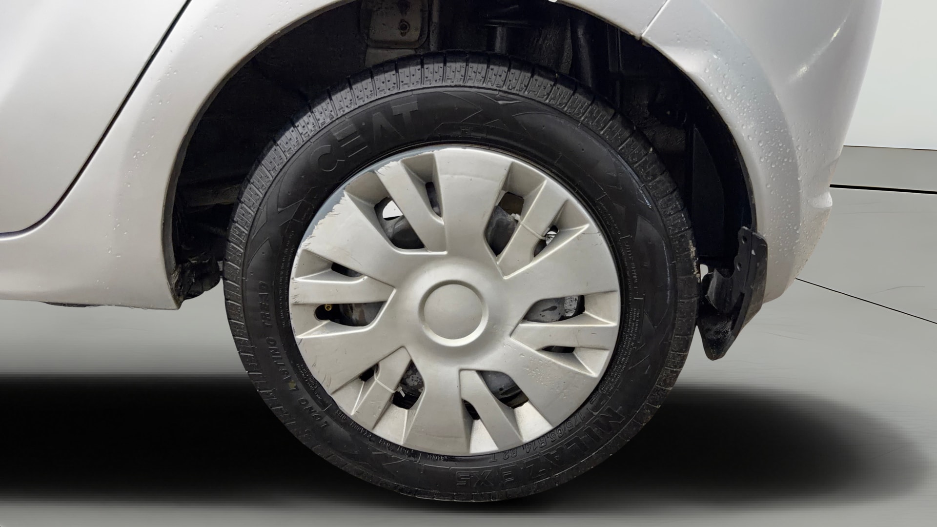 View 2019 Tata Tiago Revotorq XB Image 11 Used 2019 Tata Tiago Revotorq XB Image 11