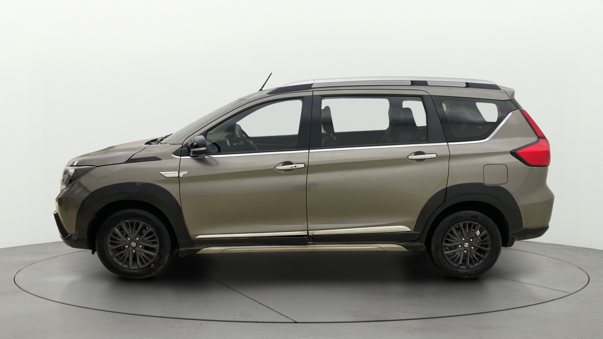 View 2021 Maruti Suzuki 1000 Base Variant Image 5 Used 2021 Maruti Suzuki 1000 Base Variant Image 5