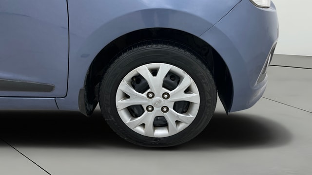 View Hyundai Grand i10 Image 40 Used Hyundai Grand i10 Image 40