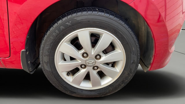 View Hyundai Xcent Image 41 Used Hyundai Xcent Image 41