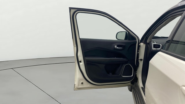 View Jeep Compass Image 31 Used Jeep Compass Image 31