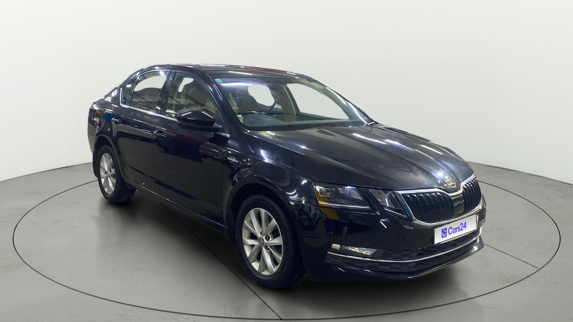 View 2019 Skoda Octavia 1.8 Style Plus TSI AT Image 21 Used 2019 Skoda Octavia 1.8 Style Plus TSI AT Image 21