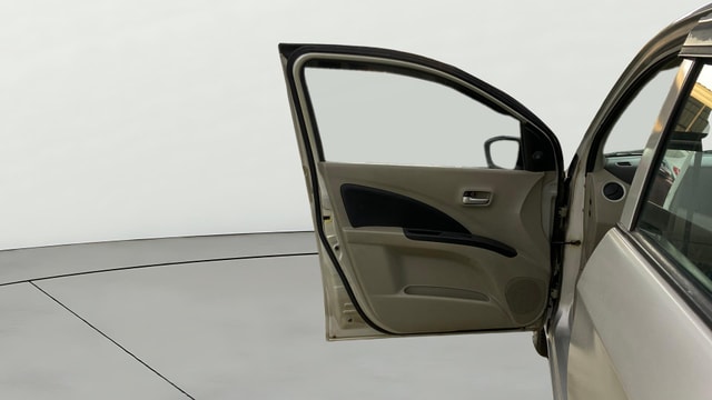 View Maruti Suzuki 1000 Image 30 Used Maruti Suzuki 1000 Image 30