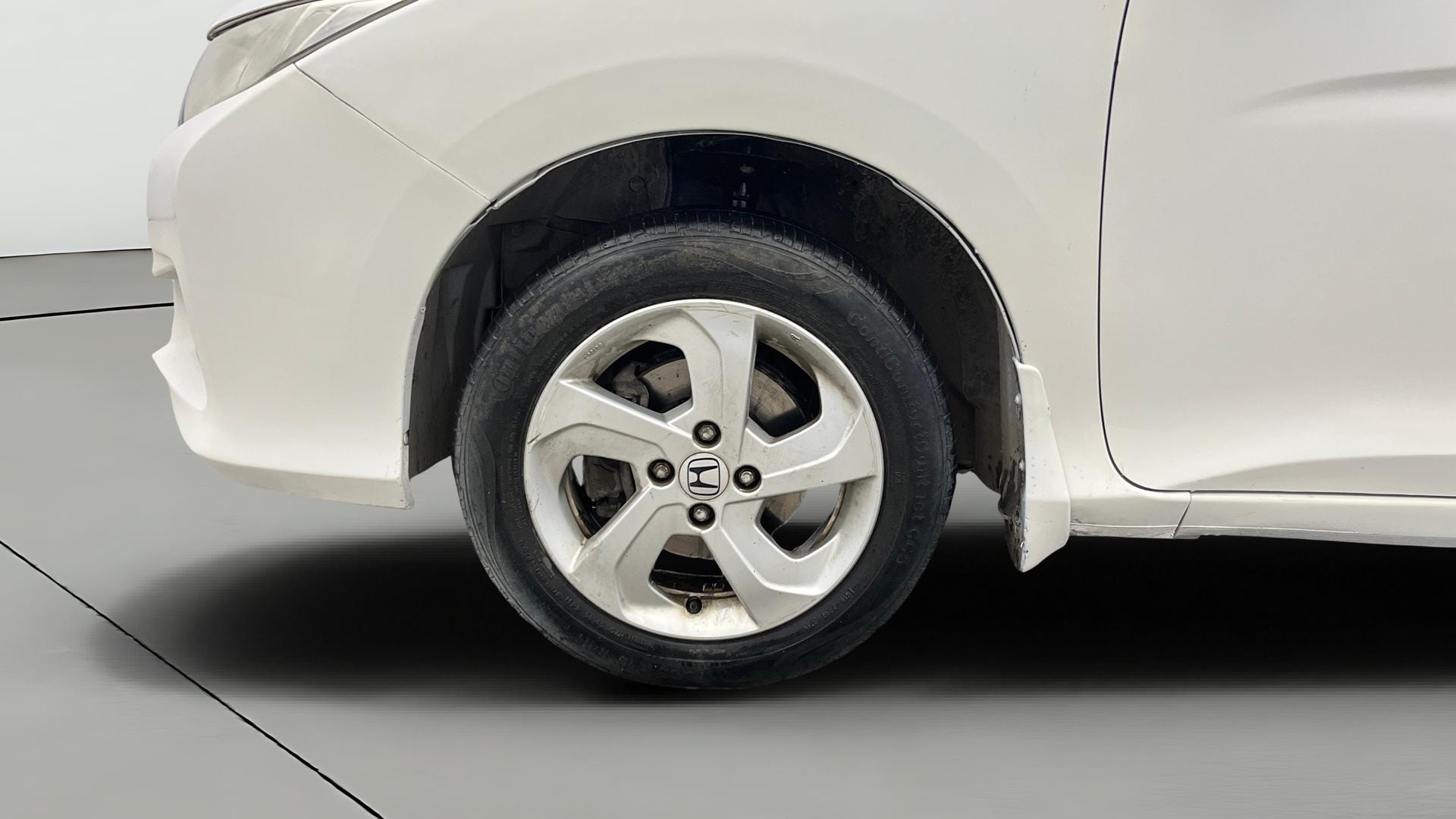 View 2015 Honda City ZX MT Diesel Anniversary Edition Image 34 Used 2015 Honda City ZX MT Diesel Anniversary Edition Image 34