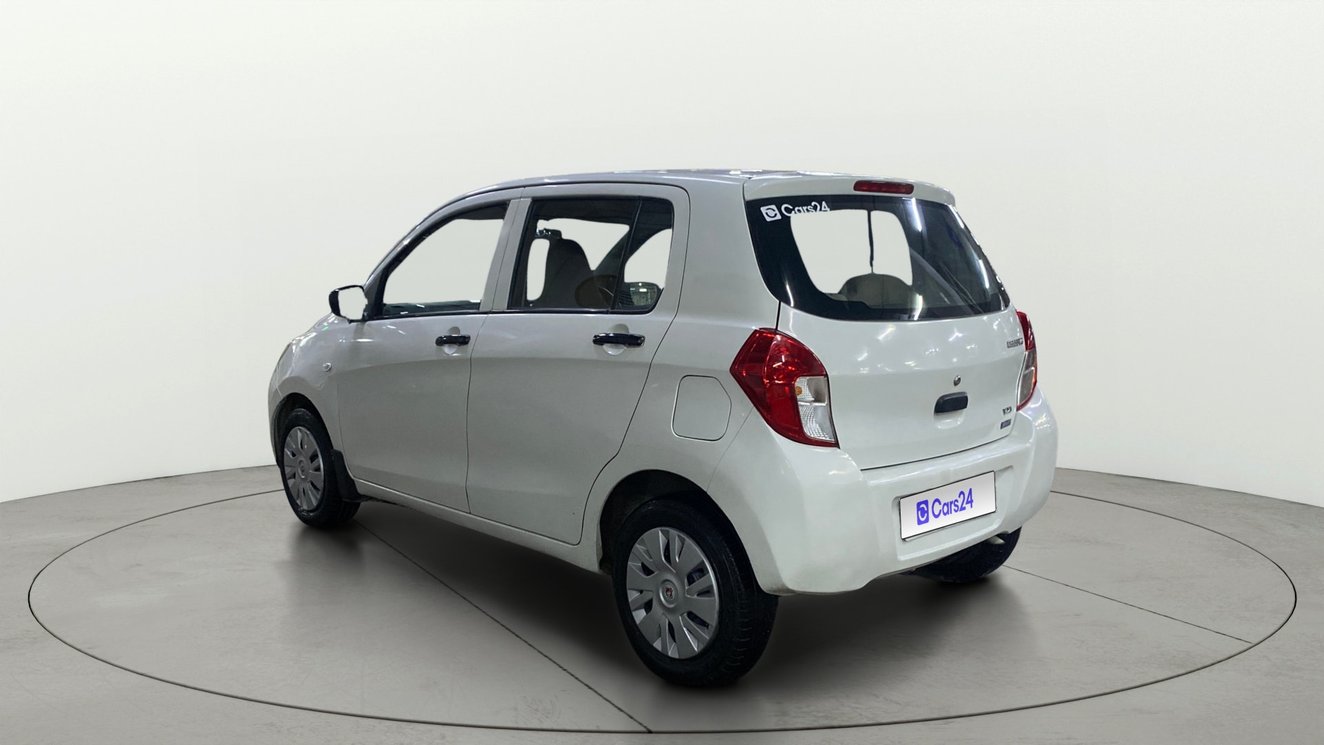 View 2014 Maruti Suzuki 1000 Base Variant Image 2 Used 2014 Maruti Suzuki 1000 Base Variant Image 2