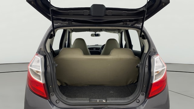 View Maruti Suzuki Alto K10 Image 37 Used Maruti Suzuki Alto K10 Image 37
