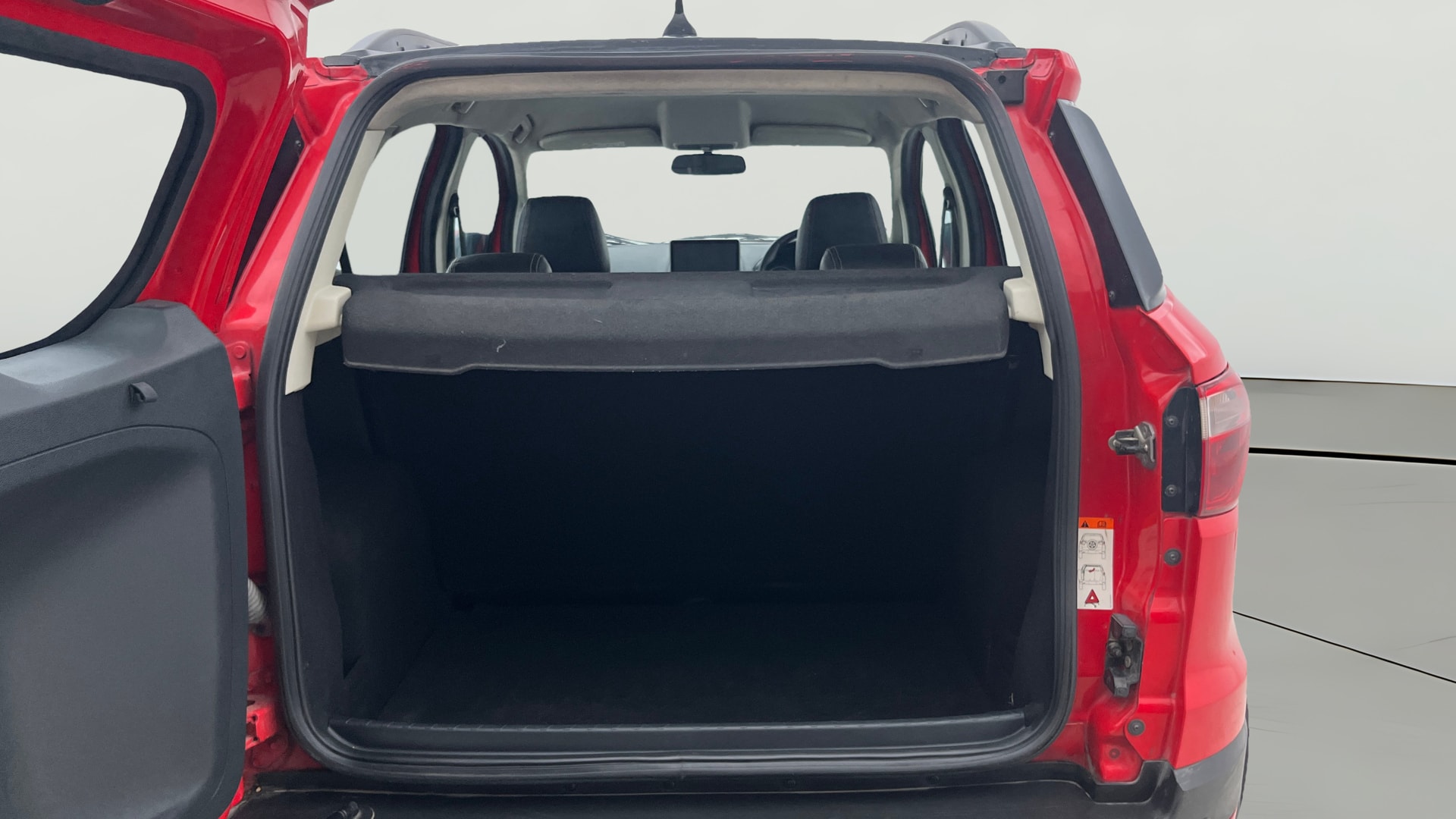 View 2020 Ford EcoSport 1.5 TDCi Diesel Ambiente BS IV Image 38 Used 2020 Ford EcoSport 1.5 TDCi Diesel Ambiente BS IV Image 38