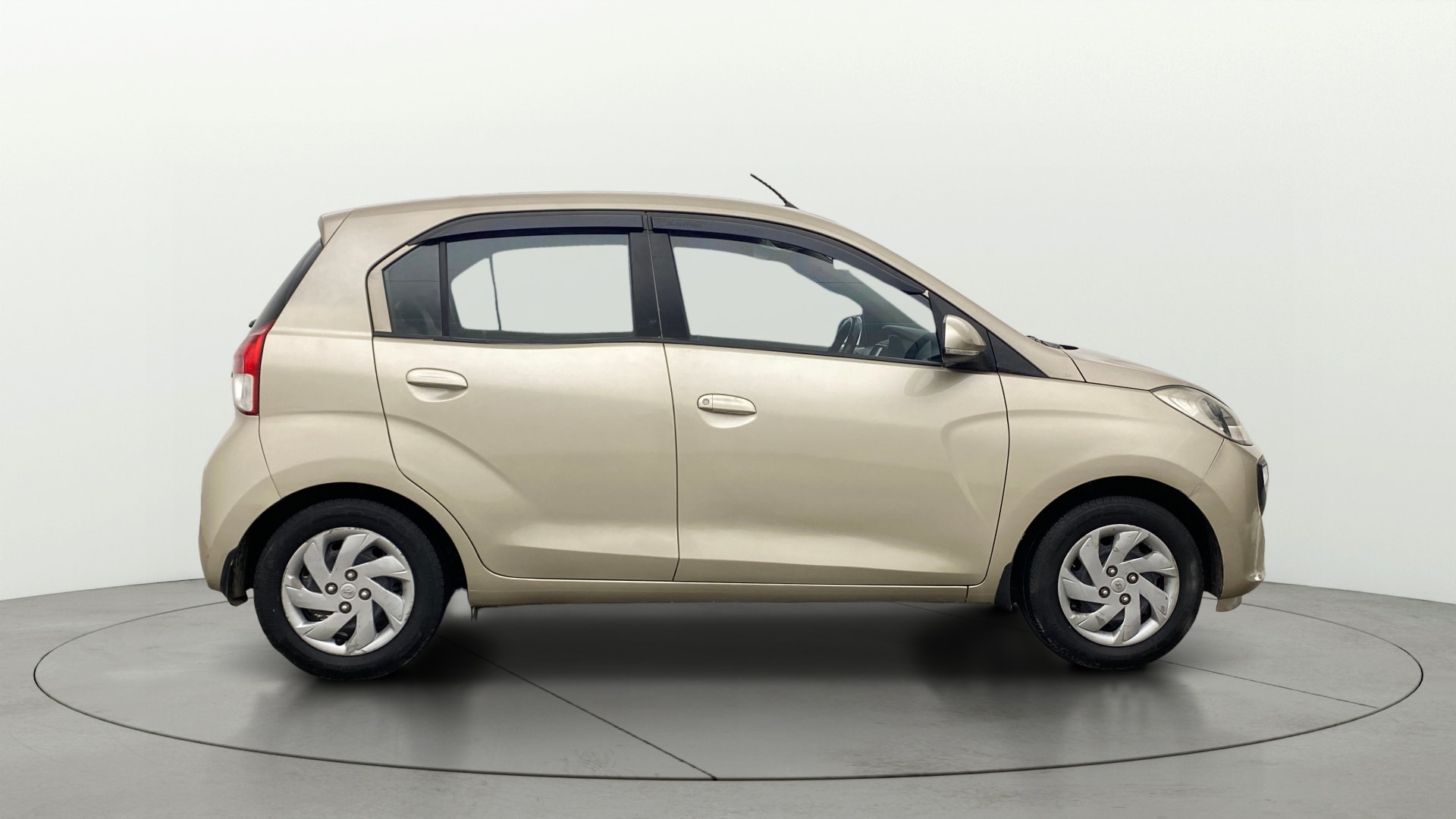 View 2019 Hyundai New Santro Asta AMT Petrol Image 8 Used 2019 Hyundai New Santro Asta AMT Petrol Image 8