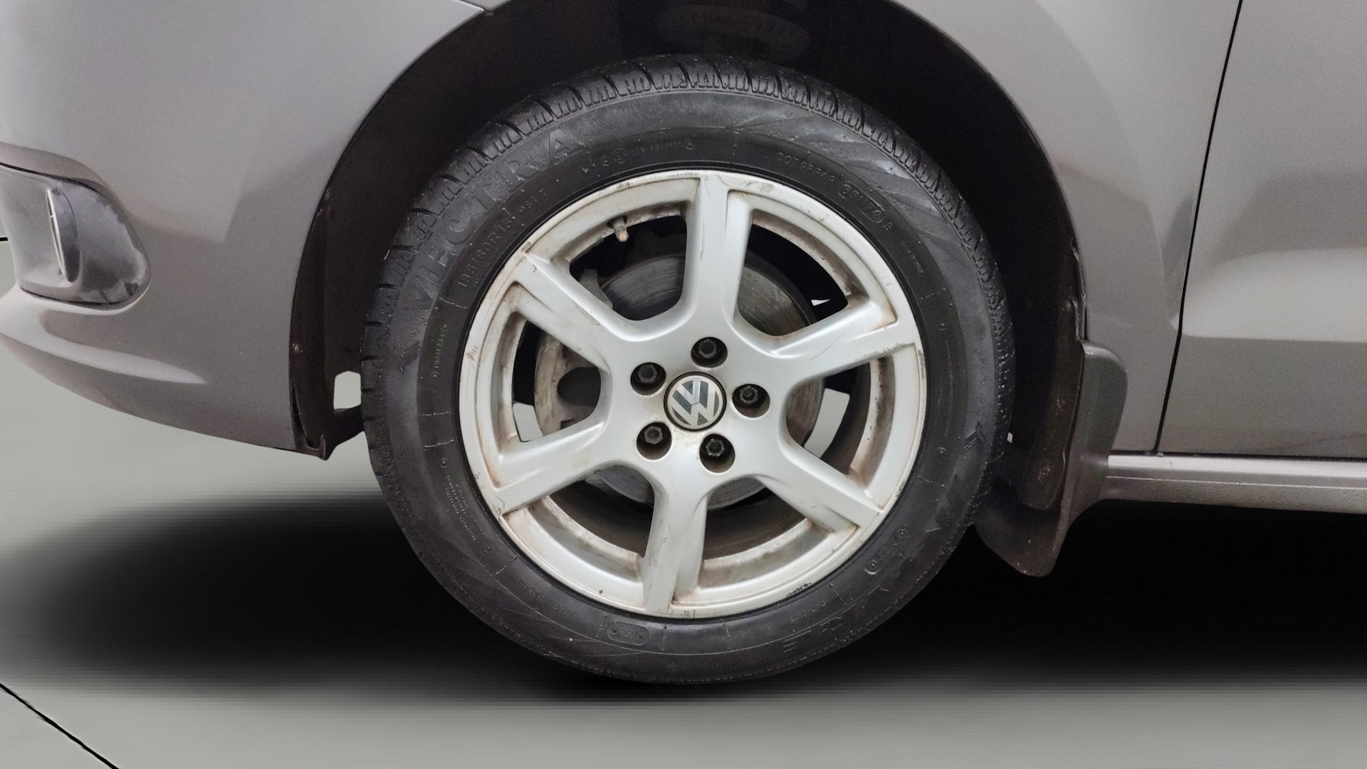 View 2013 Volkswagen Vento 1.2 L TSI Comfortline Petrol AT Image 27 Used 2013 Volkswagen Vento 1.2 L TSI Comfortline Petrol AT Image 27