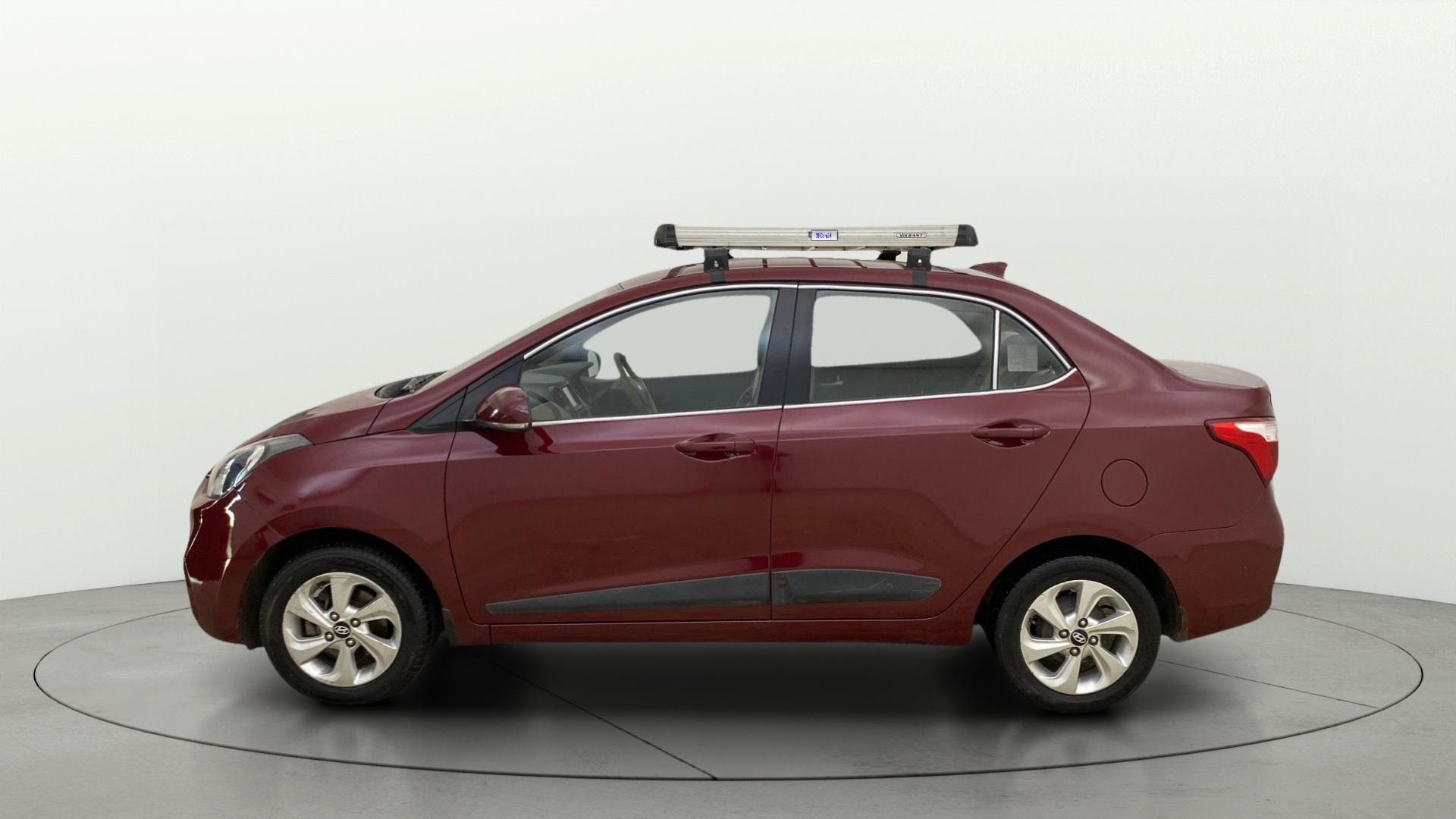 View 2017 Hyundai Xcent SX Petrol Image 5 Used 2017 Hyundai Xcent SX Petrol Image 5
