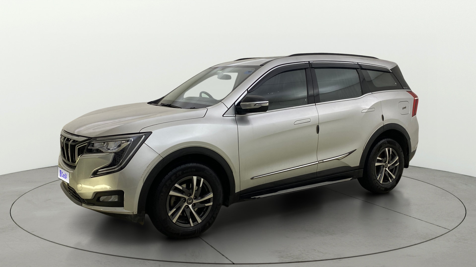 Used 2022 Mahindra XUV700 Used 2022 Mahindra XUV700
