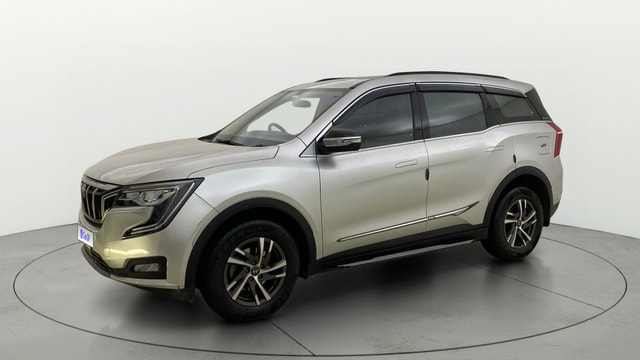View Mahindra XUV700 Image 35 Used Mahindra XUV700 Image 35