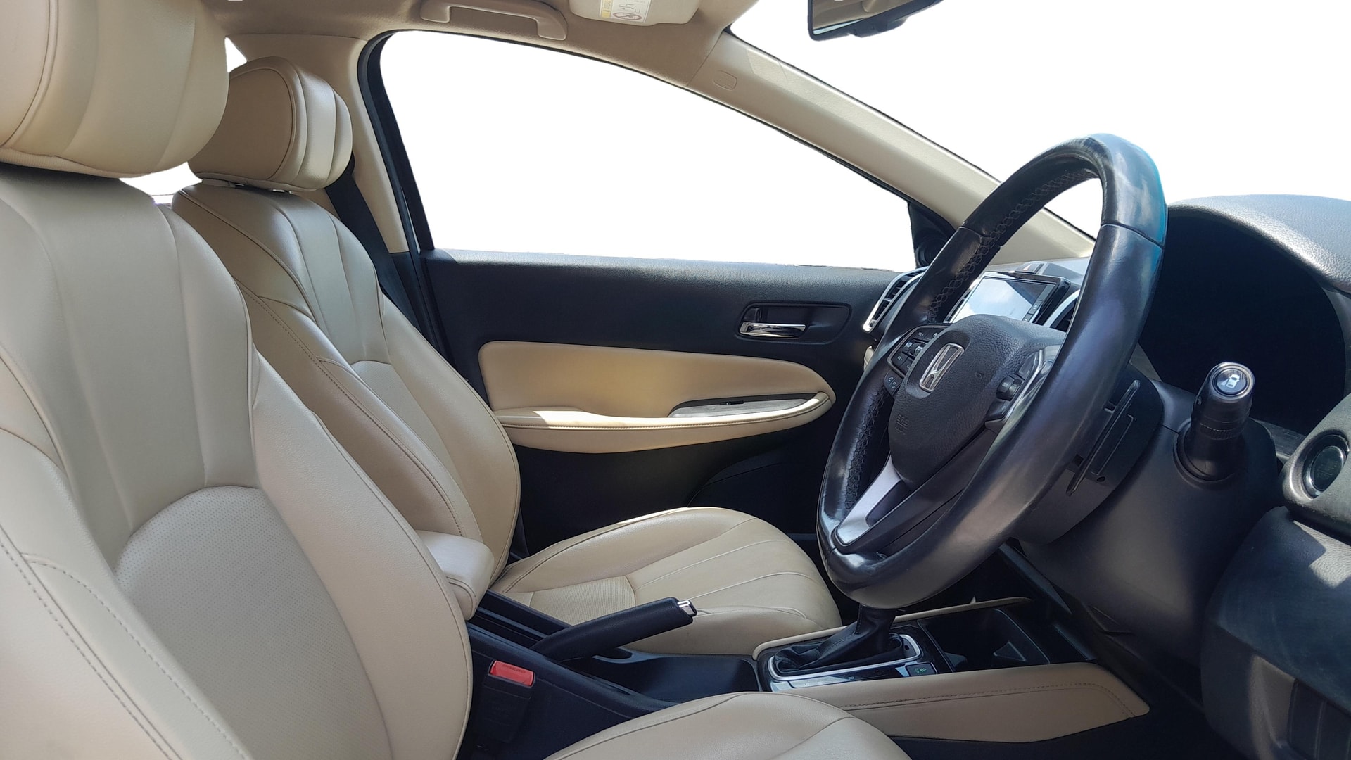 View 2022 Honda City ZX CVT Image 18 Used 2022 Honda City ZX CVT Image 18