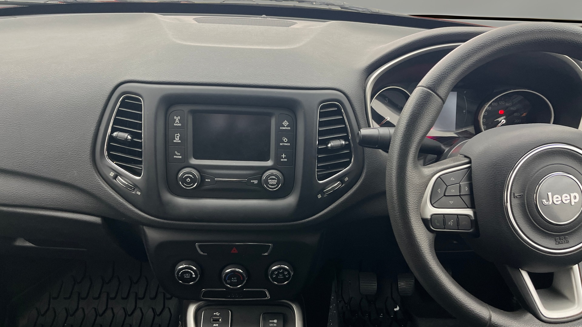 View 2019 Jeep Compass Sport 2.0 Diesel BS IV Image 17 Used 2019 Jeep Compass Sport 2.0 Diesel BS IV Image 17