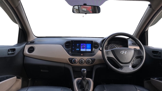 View Hyundai Grand i10 Image 32 Used Hyundai Grand i10 Image 32