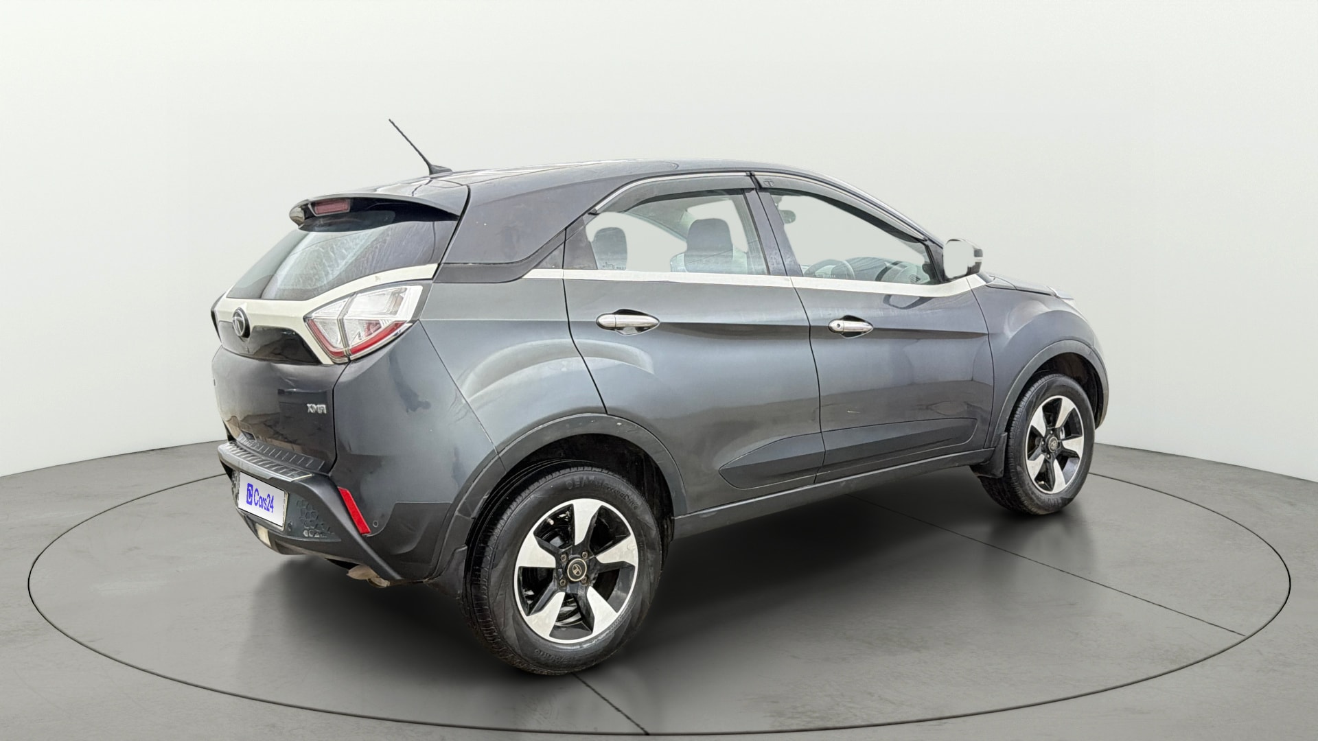 Used 2018 Tata Nexon Used 2018 Tata Nexon