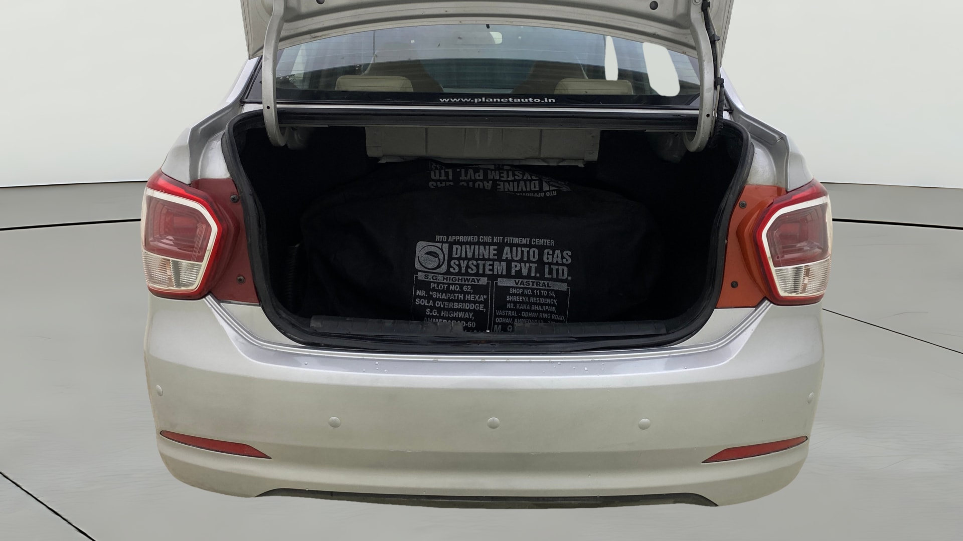 View 2015 Hyundai Xcent S Petrol Image 36 Used 2015 Hyundai Xcent S Petrol Image 36