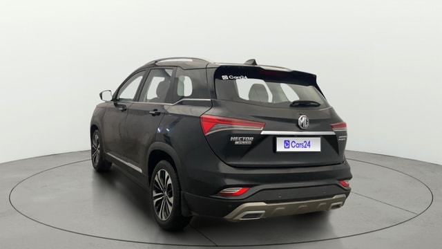 View MG Hector Plus Image 2 Used MG Hector Plus Image 2